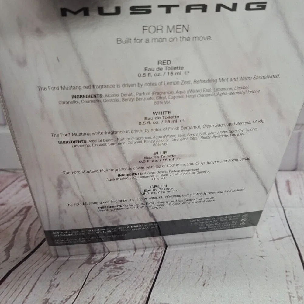 Mustang for Men 4 Piece Gift Set EDT 0.5 oz / 15 mL (Red, White, Blue & Green)